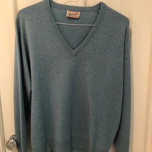 Glen Lossie Cashmere V-Neck Sweater